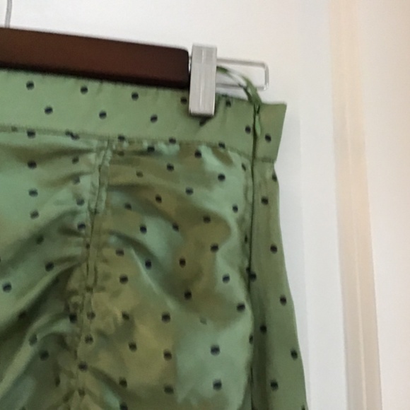 Zara rushed skirt size M . - Picture 3 of 5